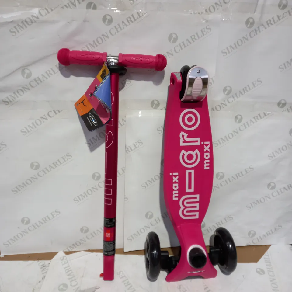 BOXED MICRO SCOOTER MAXI DELUXE LED PINK RRP £144.99