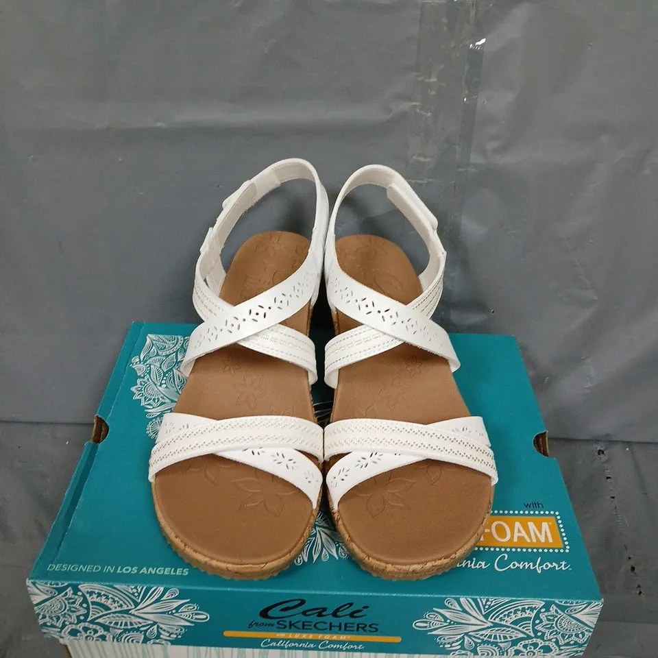 BOXED PAIR OF CALI SKECHERS WEDGED SANDALS - UK SIZE 7