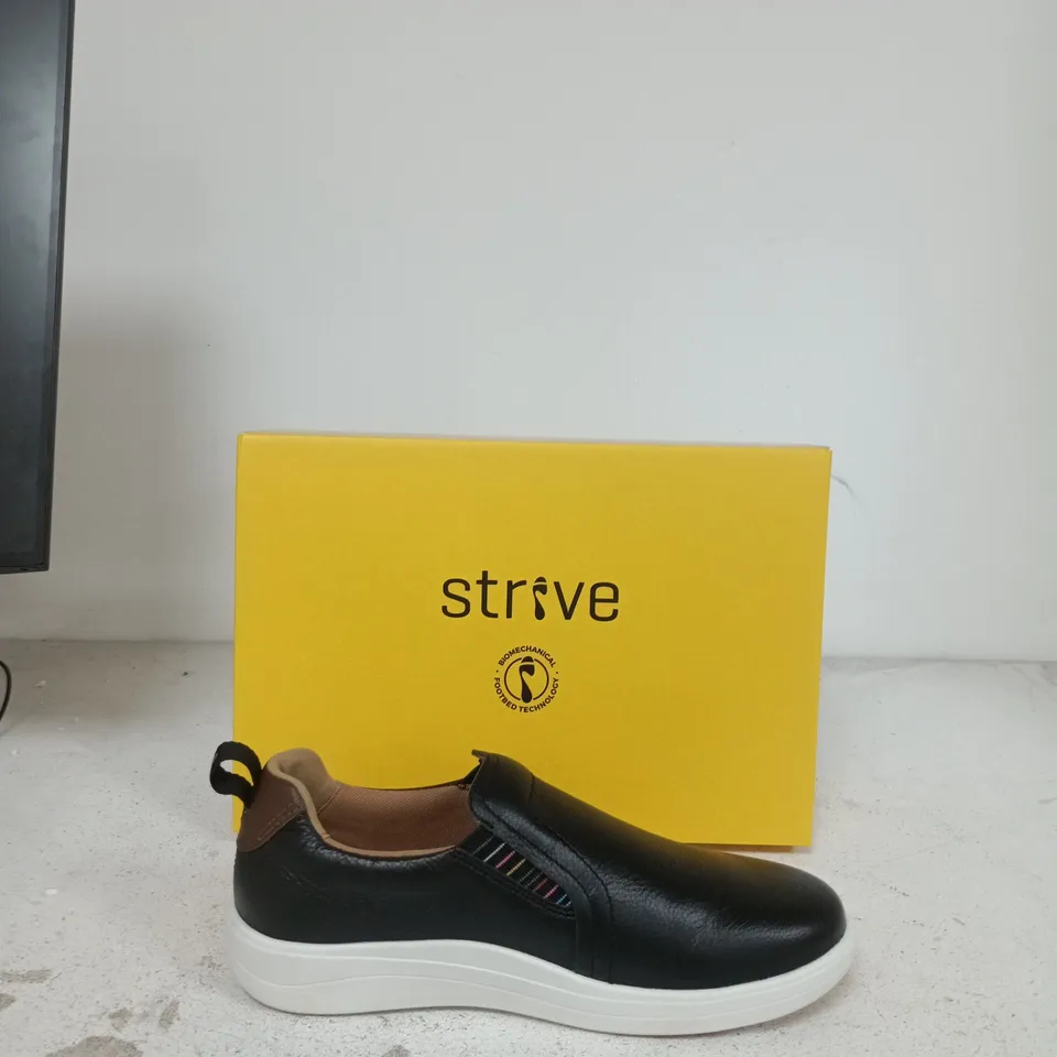 STRVE SLIP-ON LEATHER TRAINERS – BLACK, UK SIZE 7