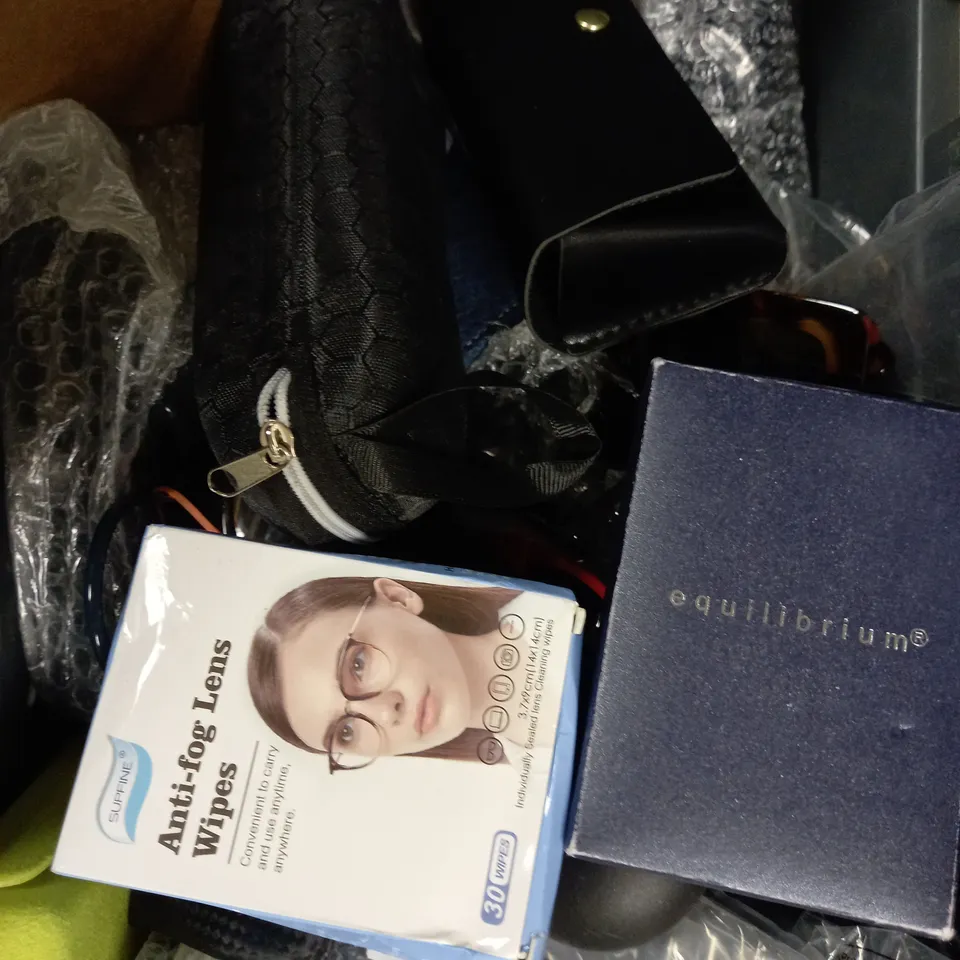 BOX OF APPROXIMATELY 20 ASSORTED VISION AND EYECARE ITEMS TO INCLUDE SUNGLASSES, PRESCRIPTION SPECTACLES, LENS WIPES ETC 
