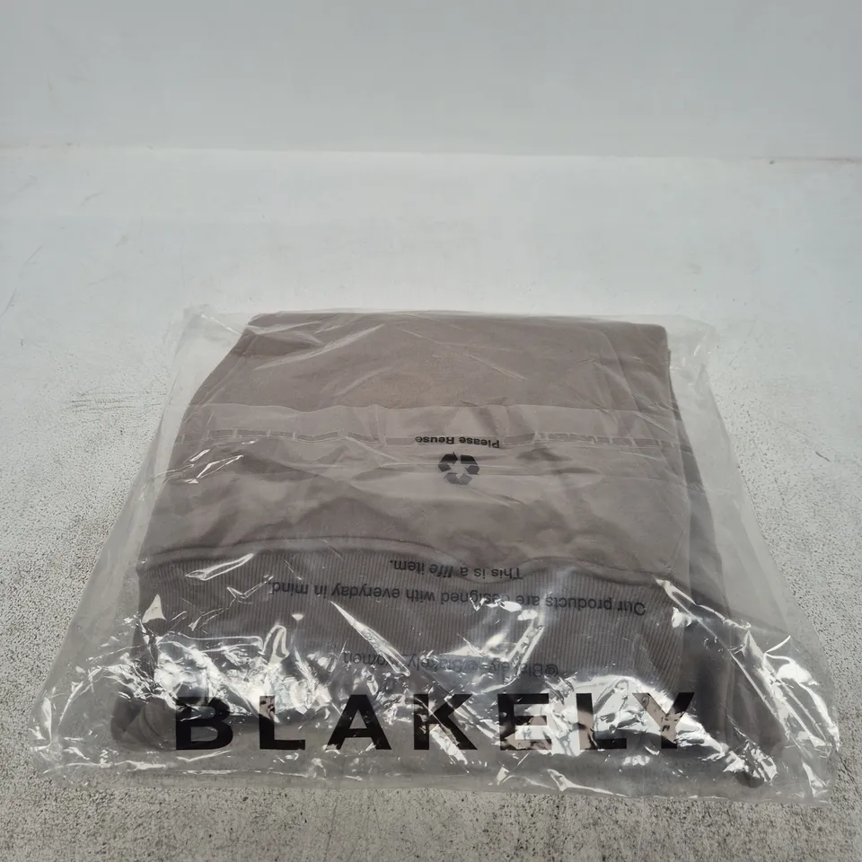 BAGGED BLAKELY WOMEN'S HOODIE - SIZE XS