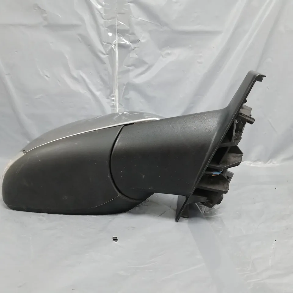 O/S 2013 RENAULT MEGANE WING MIRROR 