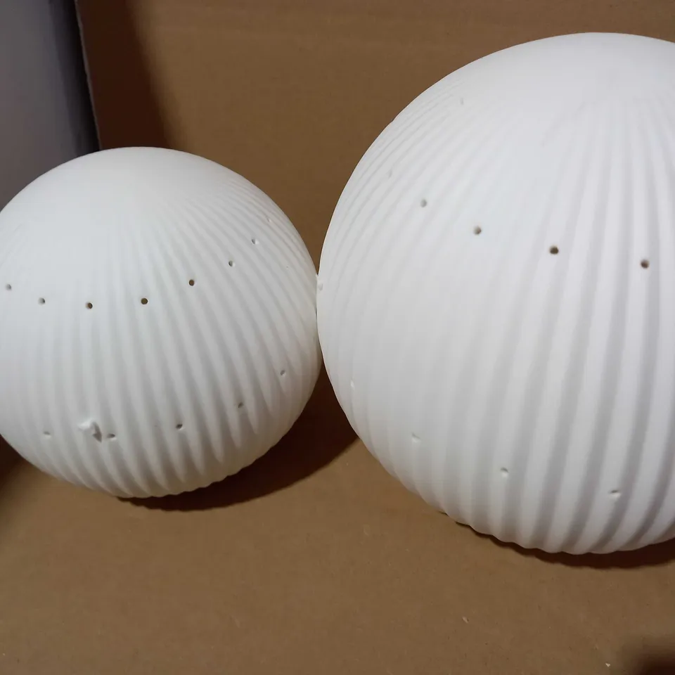 K BY KELLY HOPPEN SET OF CERAMIC LIGHT UP ORNAMENTS