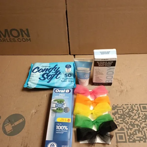 APPROXIMATEY 20 ASSORTED HEALTH AND BEAUTY PRODUCTS TO INCLUDE - COMFY SOFT FLUSHABLE WIPES - OREGON RESCUE SERUM AND ORAL-B PRO TOOTHBRUSH HEADS