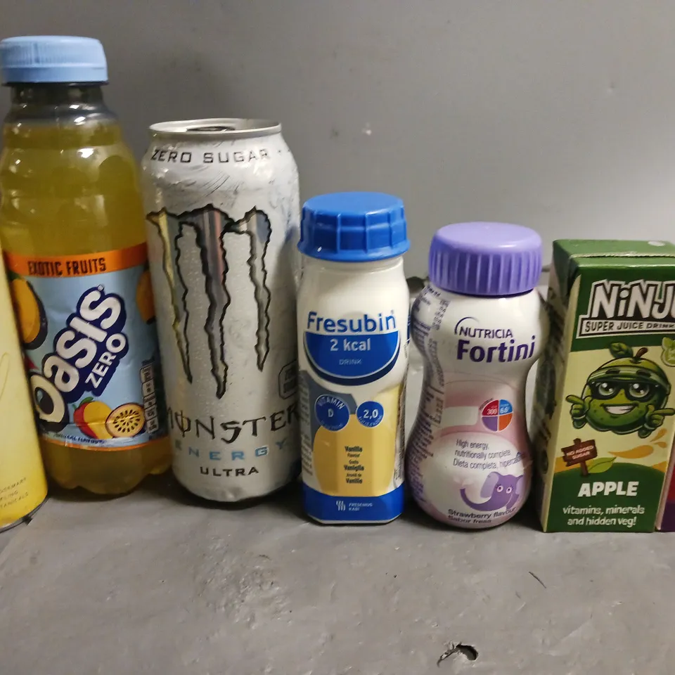 LOT OF APPROXIMATELY 25 ASSORTED DRINK ITEMS