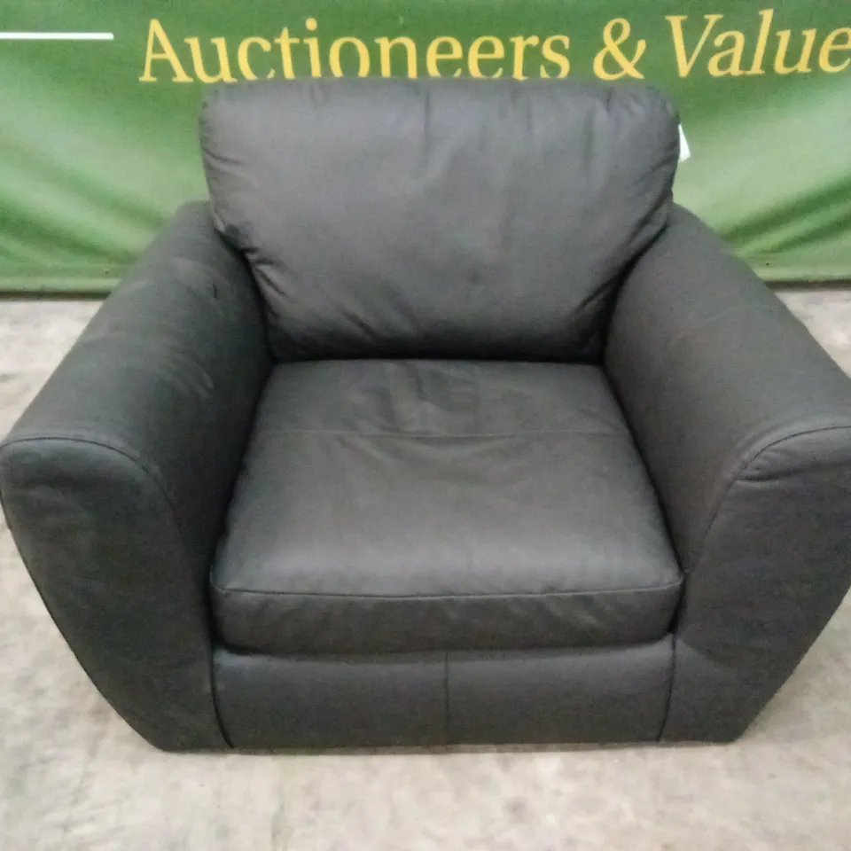 SHAY 100% LEATHER ARMCHAIR RRP £649