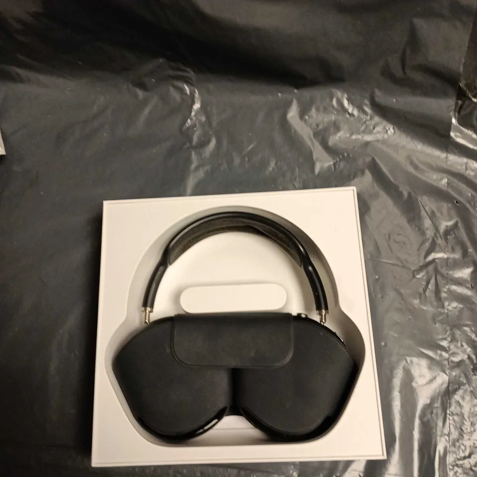 APPLE AIRPODS MAX WIRELESS OVER-EAR HEADPHONES – SPACE GRAY