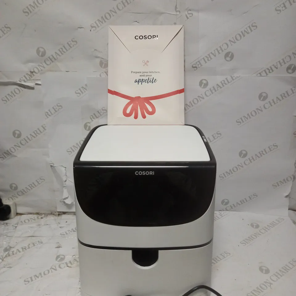 COSORI AIR FRYER 1700W MAX XXL 5.5L DIGITAL TOUCHSCREEN, WHITE
