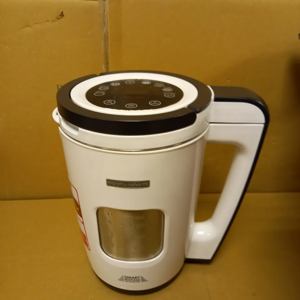 MORPHY RICHARDS TOTAL CONTROL SOUP MAKER