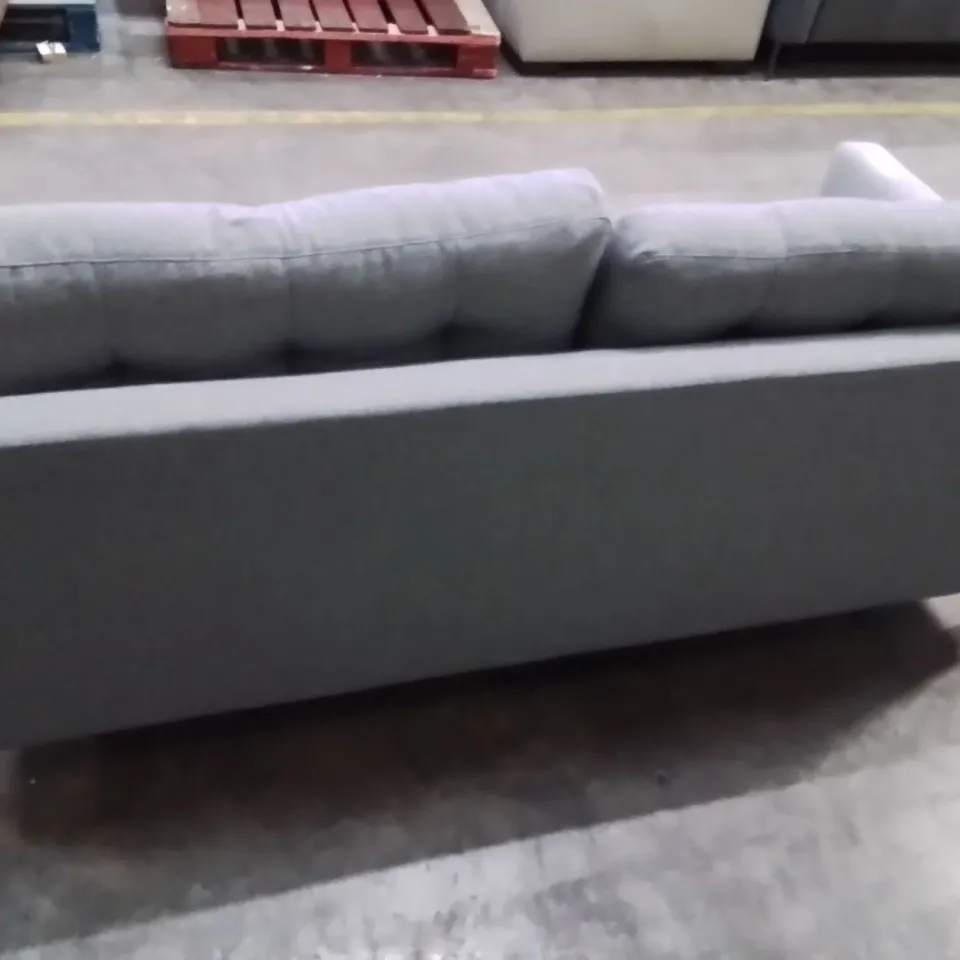 QUALITY DESIGNER 3 SEATER LIGHT GREY FABRIC UPHOLSTERED SOFA
