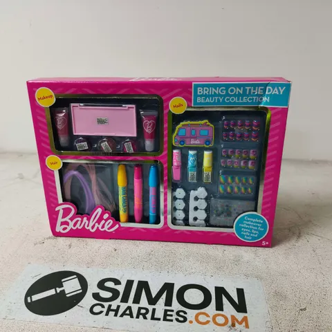 BARBIE BEAUTY PLAYSET WITH MAKEUP ACCESSORIES – PINK BOXED