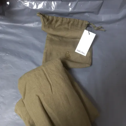 RISE&FALL OLIVE PILLOW CASE & BAG