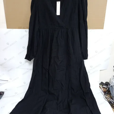 NOBODYS CHILD MARTHA WRAP MIDI DRESS IN BLACK - UK 12