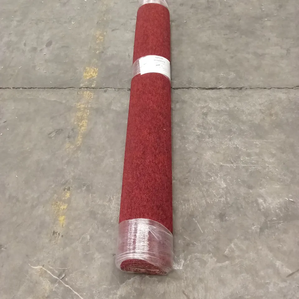 ROLL OF QUALITY IMPACT 316 RED CARPET // APPROX SIZE; 1.8 x 4m