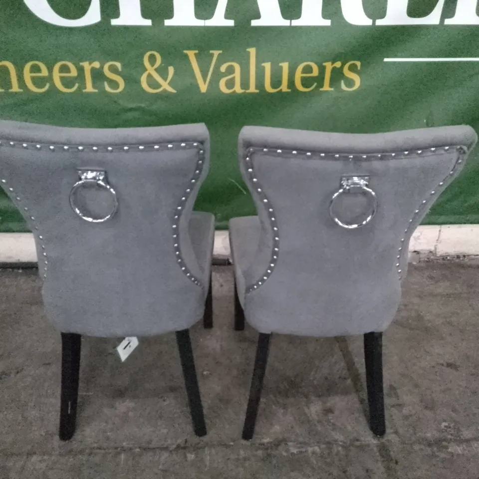 SET OF 2 NEW KENSINGTON GREY VELVET BUTTON BACK DINING CHAIR (BLACK LEG)