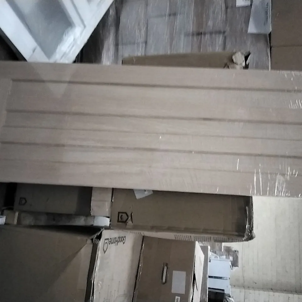 VERTICAL 3 PANEL OAK VENEER GLAZED INTERNAL DOOR 1981 × 686MM