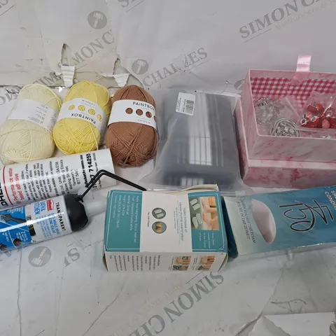 LOT OF ASSORTED HOUSEHOLD ITEMS TOO INCLUDE WOOL AND JEWELLERY ACCESSORIES