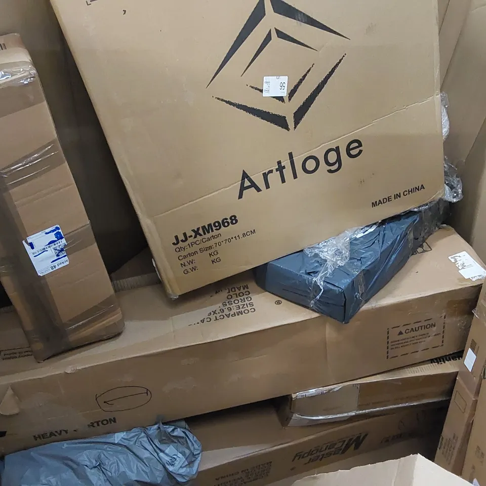 PALLET OF ASSORTED CONSUMER GOODS AND FURNITURE PRODUCTS TO INCLUDE; ALPHA CAMP CAMPING CHAIR, SMALL DOUBLE FOLDING MATTRESS, LED MIRROR, STEAM CLEANER, LIGHTED ARTIFICIAL BIRCH TREE ECT.