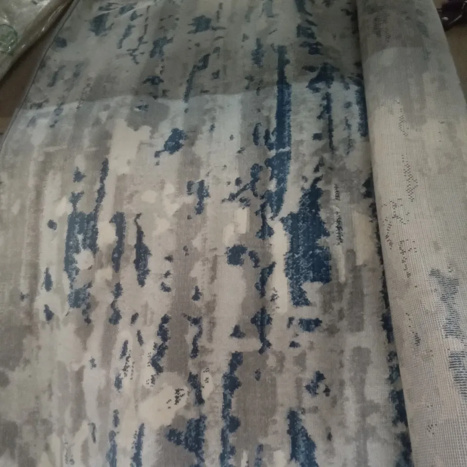 DIBOLL GREY SQUARE RUG 200X200CM