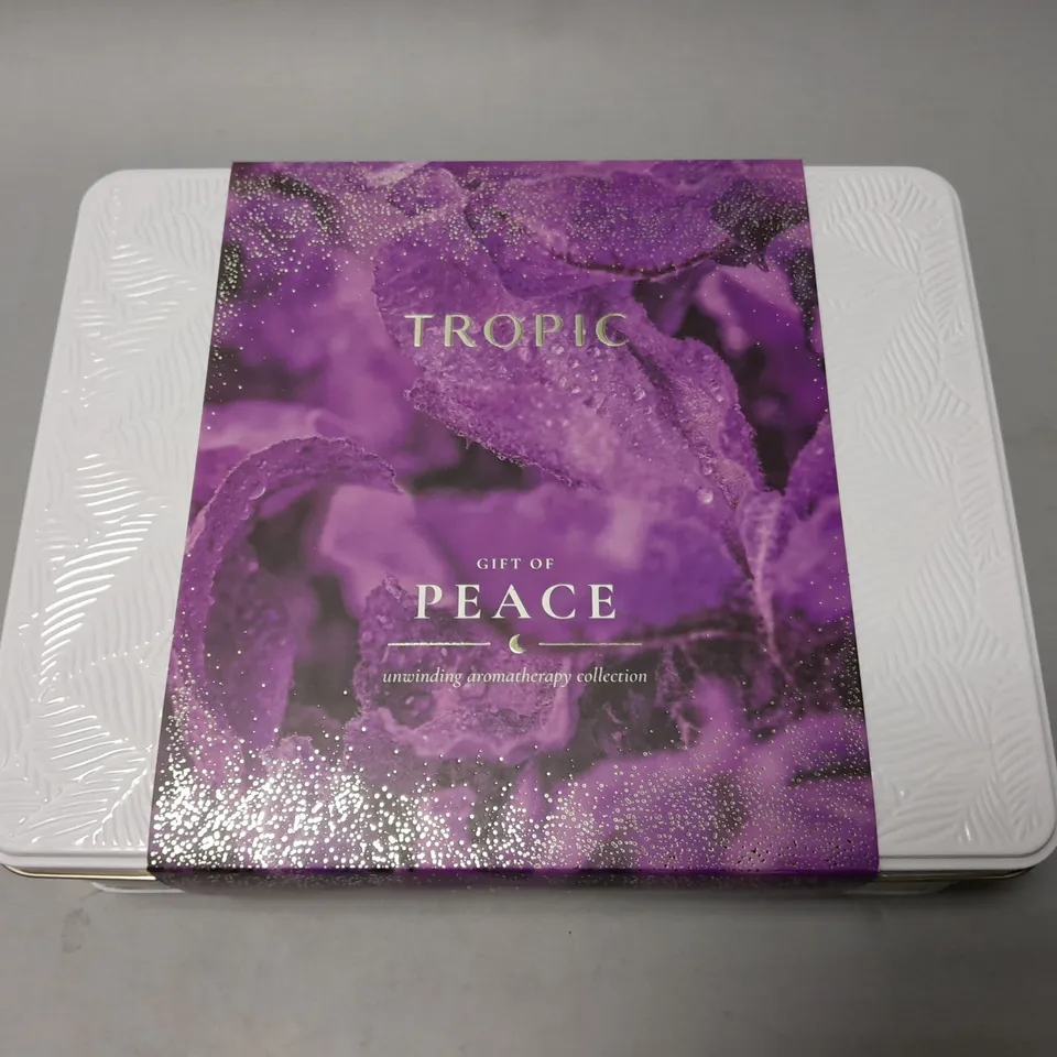 TROPIC GIFT OF PEACE 3-PIECE SET