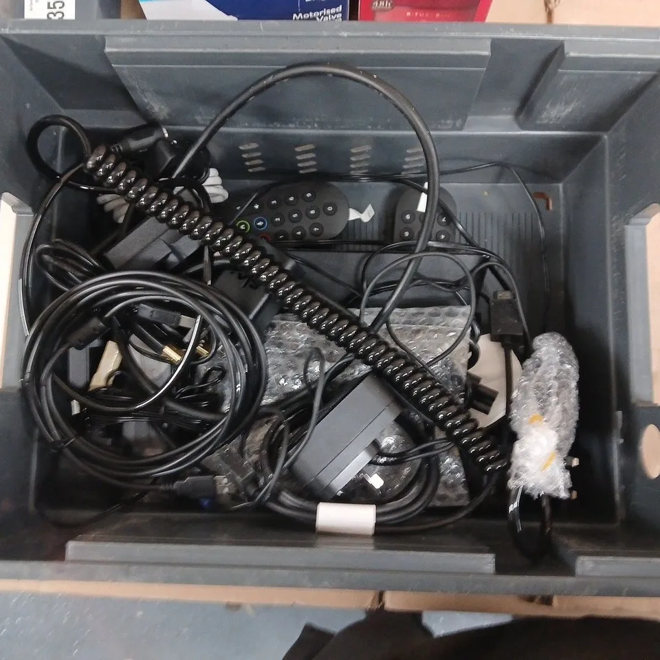 APPROXIMATELY 15 ASSORTED HOUSEHOLD PRODUCTS TO INCLUDE SKY TV WIFI ROUTER, CONTACTLESS CARD READER, AM-FM RADIO ETC 