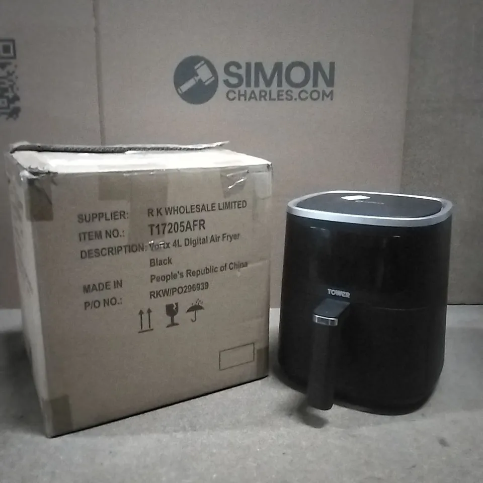BOXED VORTX 4L DIGITAL AIR FRYER BLACK 