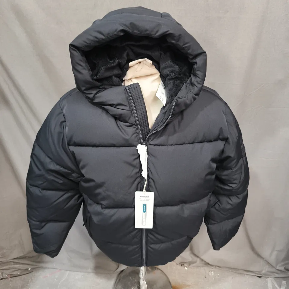 HOLLISTER BLACK HOODED PUFFER JACKET, SIZE M