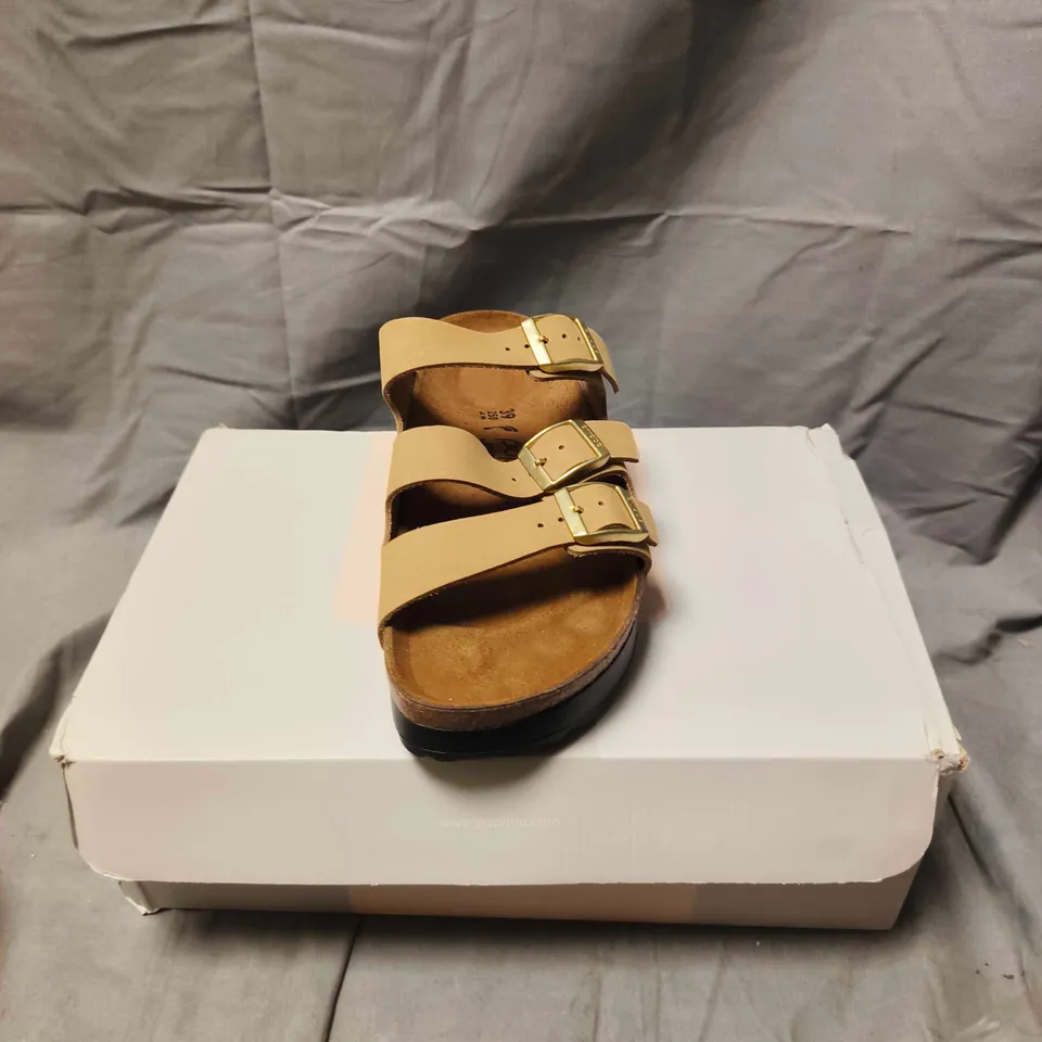 PAIR OF BOXED PAPILLIO LEATHER SANDALS WITH TRIPLE BUCKLE STRAPS – SIZE 39