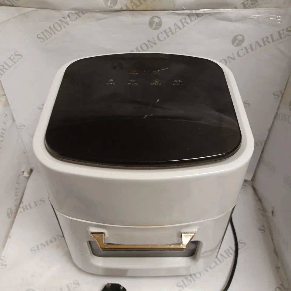 BOXED VORTX AIRFRYER. 