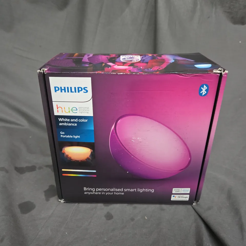 BOXED PHILIPS HUE GO PORTABLE LIGHT