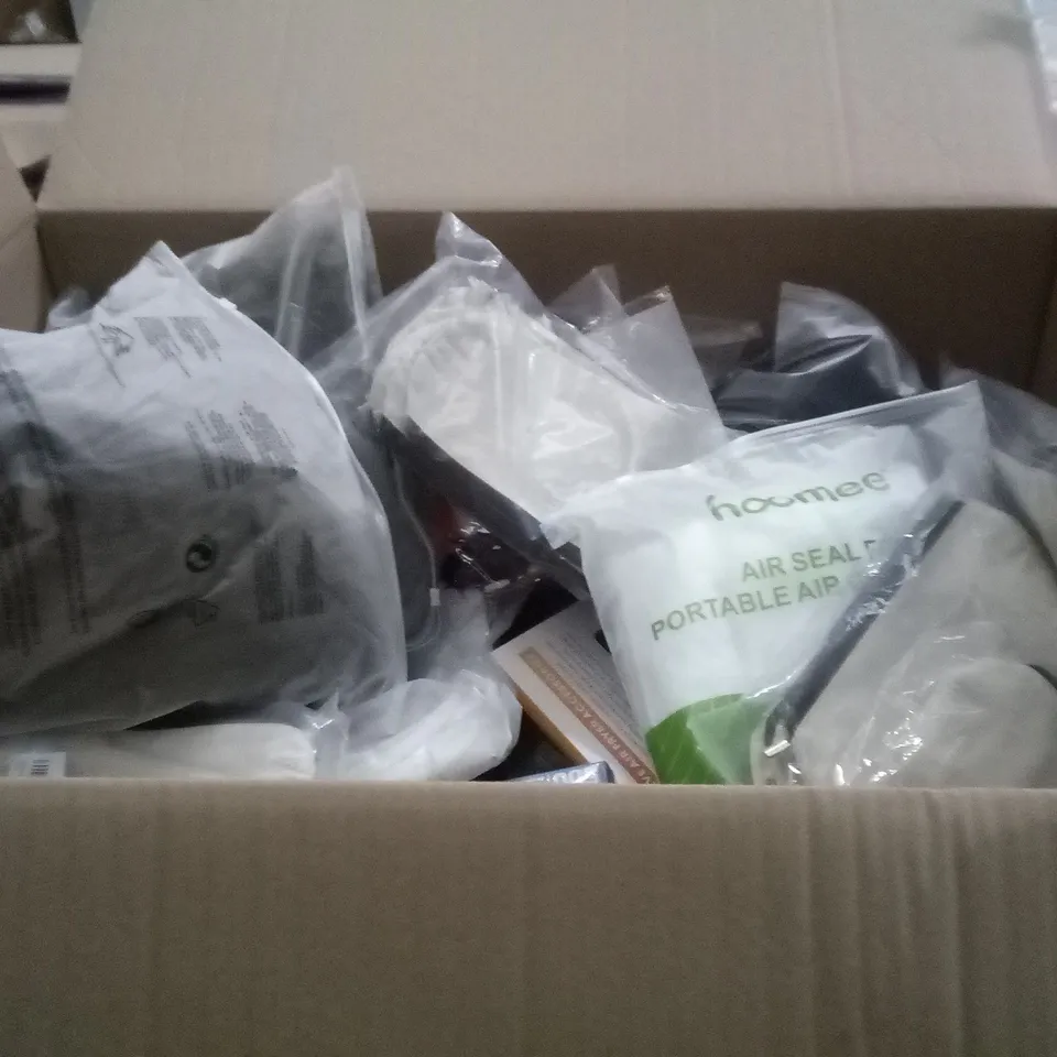 PALLET OF ASSORTED ITEMS INCLUDING JIG SAW PUZZLES , AIR CONDITIONER , AIR FRYER ACCESSORIES, ETC 
