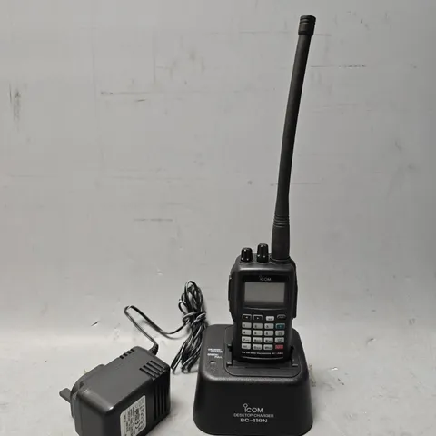 ICON VHF AIR BAND TRANSCEIVER IC-A6E 