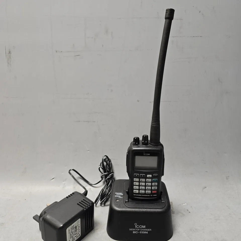 ICON VHF AIR BAND TRANSCEIVER IC-A6E 