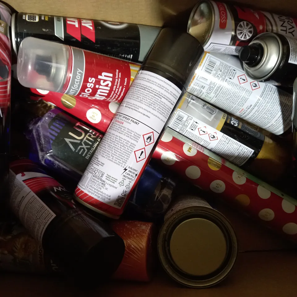 BOX OF APPROXIMATELY 10 ASSORTED HOUSEHOLD ITEMS TO INCLUDE AUTO EXTREME WINDOW TINT, ALLOY WHEEL SPRAY PAINT, GLOSS VARNISH, ETC