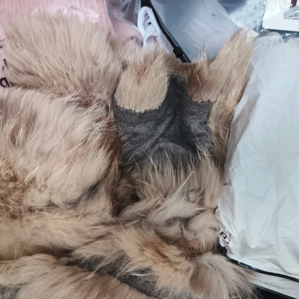 APPROXIMATELY 20 ASSORTED CLOTHING AND FASHION PRODUCTS IN VARIOUS STYLES AND SIZES - COLLECTION ONLY