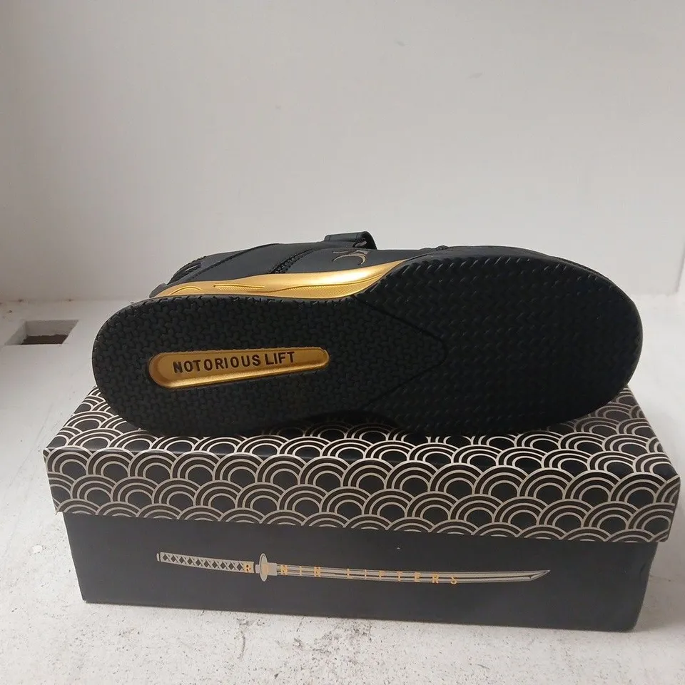 RONIN NOTORIOUS LIFT BLACK GOLD TRAINERS SIZE 44 