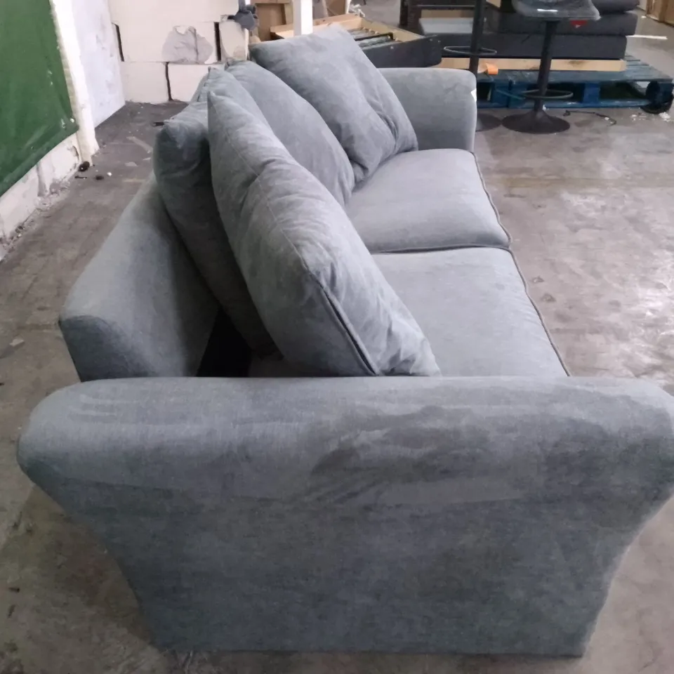 QUALITY DESIGNER 2.5 SEATER SOFA - GREY FABRIC 