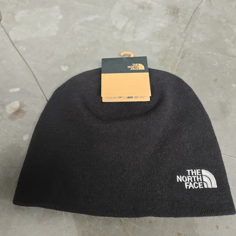 THE NORTH FACE BLACK BEANIE