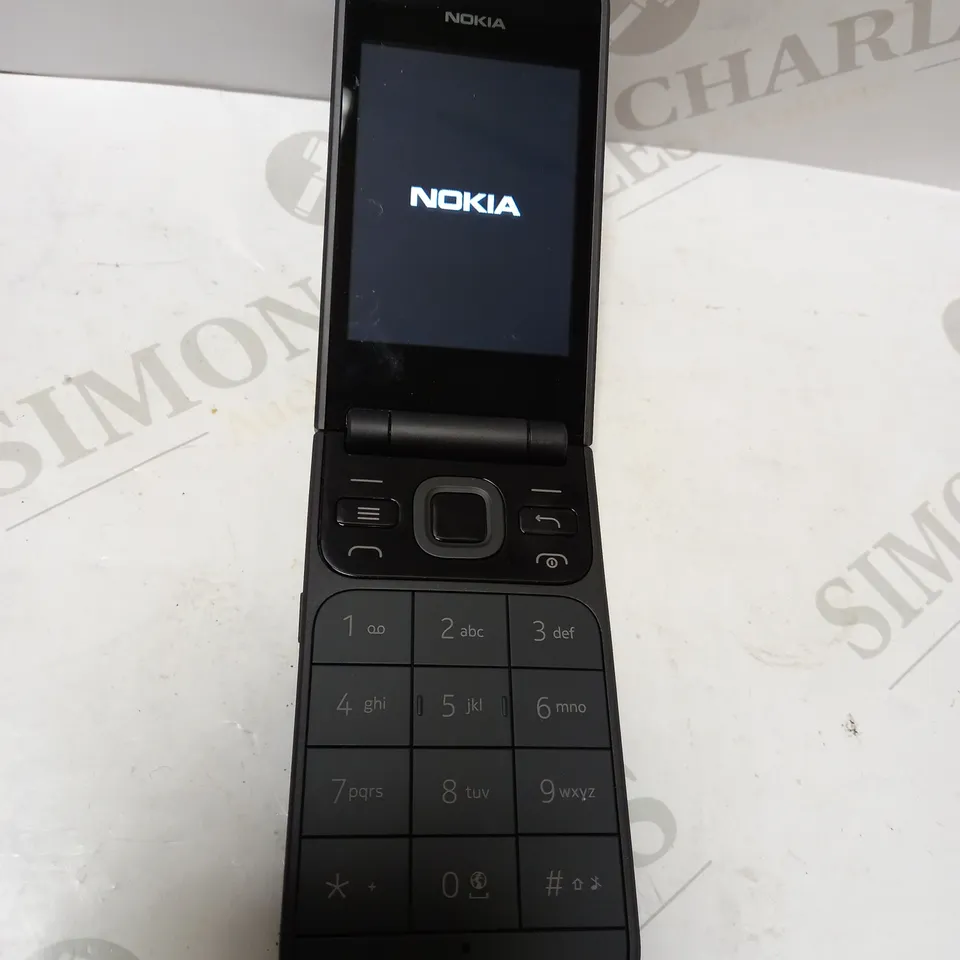 NOKIA 2720 FLIP MOBILE PHONE - BLACK 