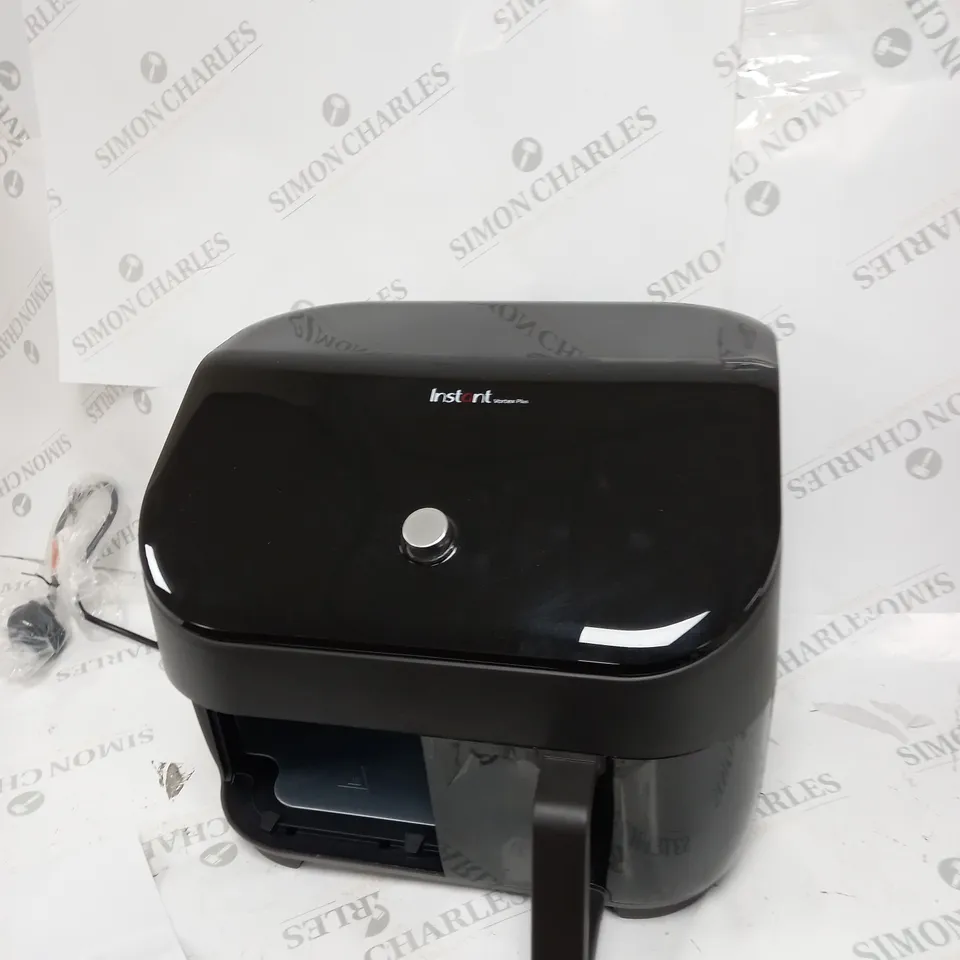 INSTANT VORTEX 8 IN 1 DUAL AIR FRYER 