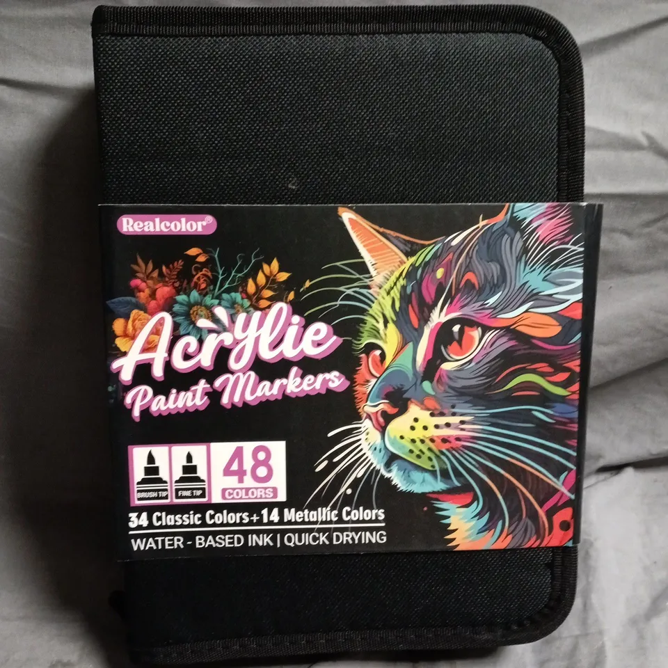 REALCOLOR ACRYLIC PAINT MARKERS – 48 COLOURS SET IN BLACK ZIP CASE