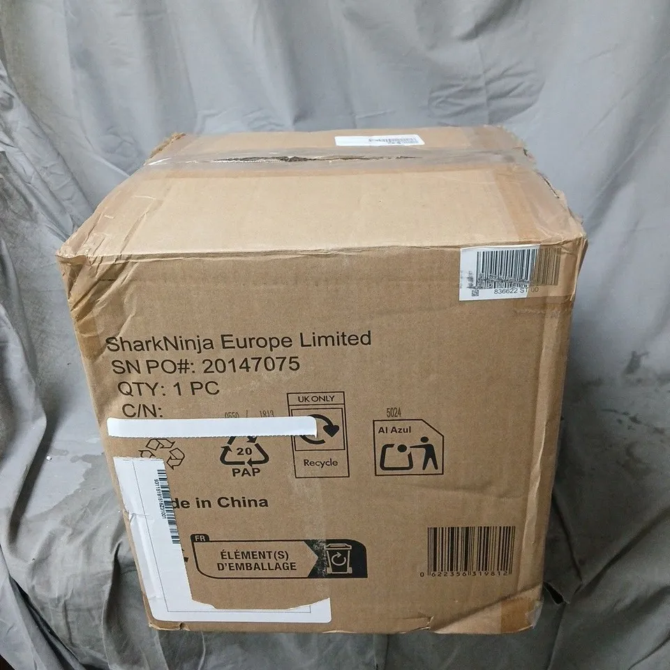 NINJA CRISPI 4-IN-1 PORTABLE GLASS AIR FRYER FN101UK