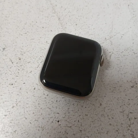 APPLE WATCH SERIES 6 40MM CELLULAR STAINLESS STEEL SILVER
