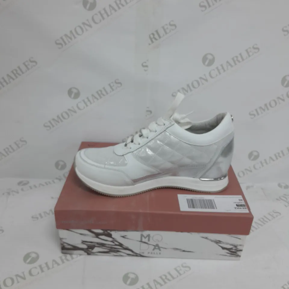 MODA IN PELLE BERKE HIDDEN WEDGE TRAINER SIZE 7