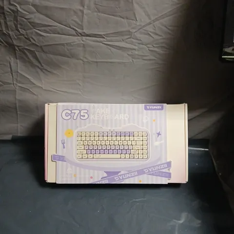 YUNZIi C75 CAKE KEYBOARD – BOXED, PASTEL DESIGN