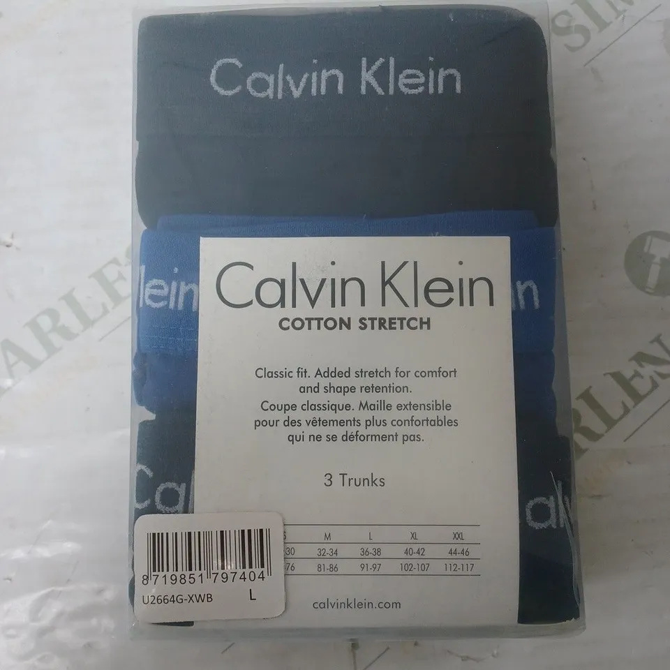 SEALED CALVIN KLEIN PACK OF BOXERS - LARGE