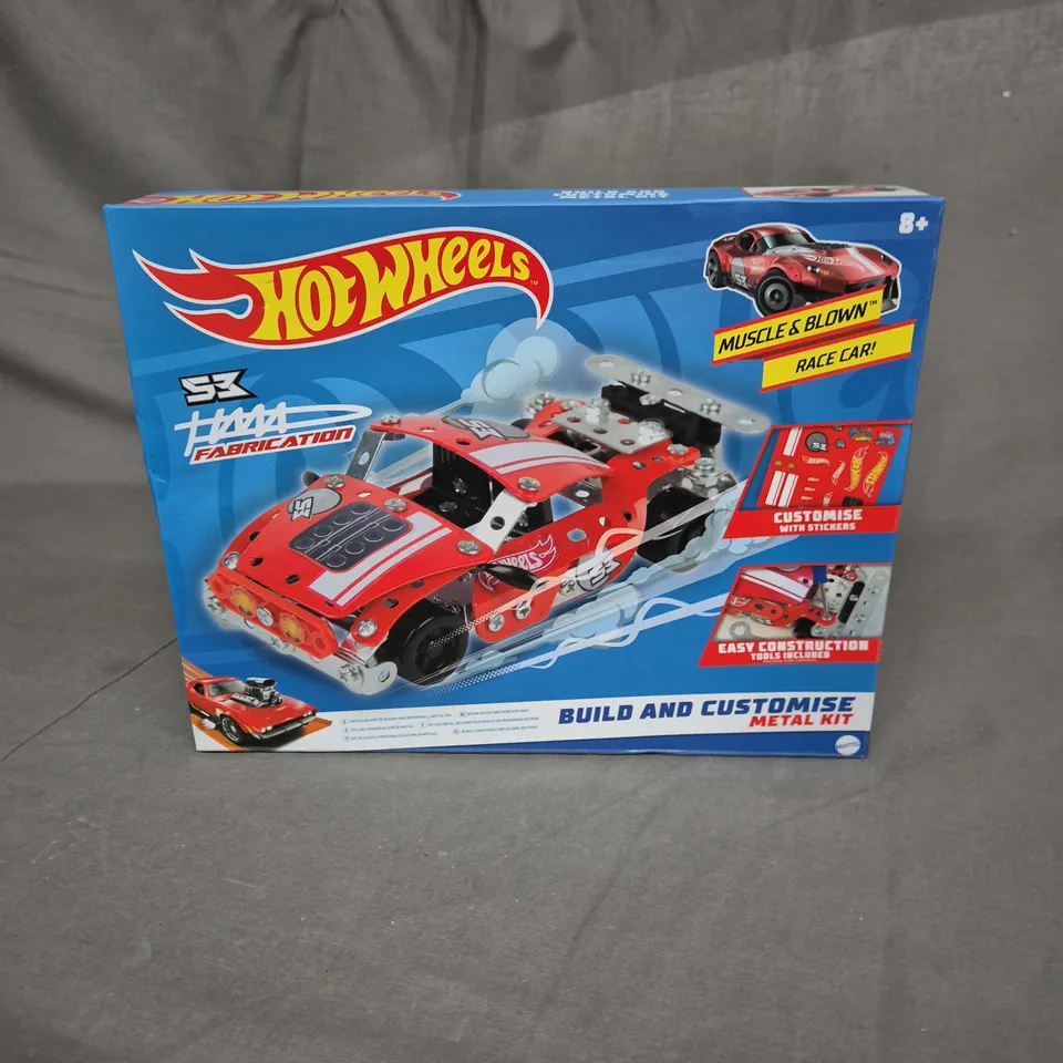 HOTWHEELS BUILD AND CUSTOMISE METAL KIT 