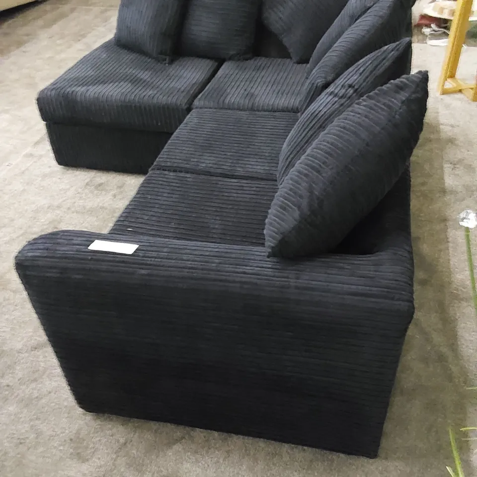 DESIGNER FABRIC NAVY COLOURED CORNER SOFA WITH CUSHIONS 