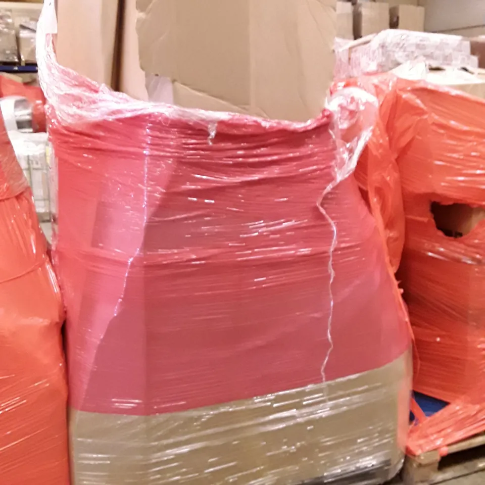 PALLET OF ASSORTED PRODUCTS INCLUDING COOKER HOOD, GROOMING BRUSH, KIDS TRICYCLE, KIDS BIKE HELMET, KIDS PINK AFTERNOON TEA SET