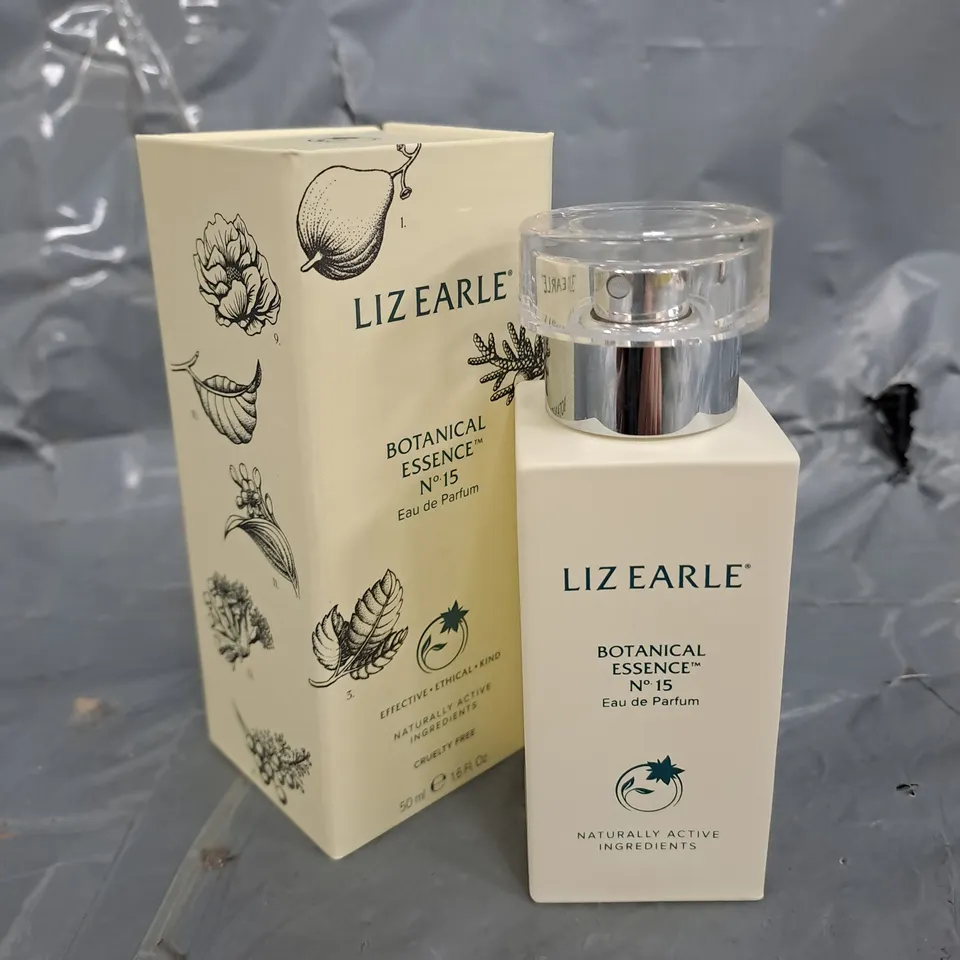 LIZ EARLE BOTANICAL ESSENCE EAU DE PARFUM (50ML)